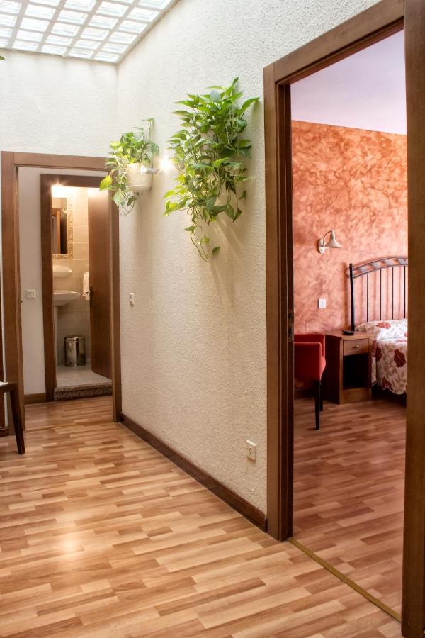 Onís Hotel Covadonga מראה חיצוני תמונה