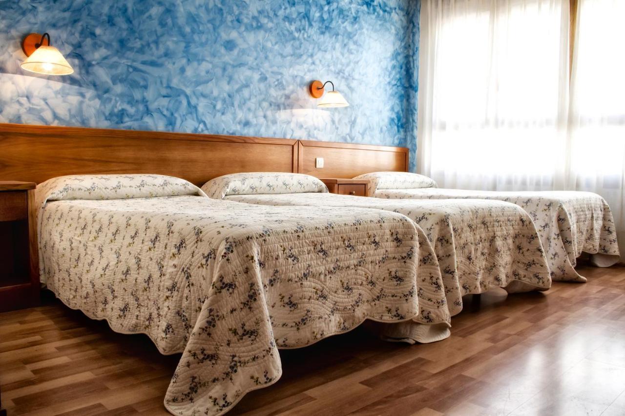 Onís Hotel Covadonga מראה חיצוני תמונה